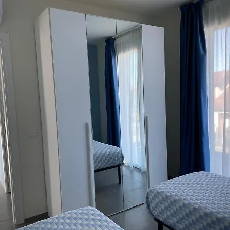 Polinesia 10 וילה לידו דלה נציוני